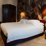 Plaza View Luxury Apartment, * Alba (Piedmont)