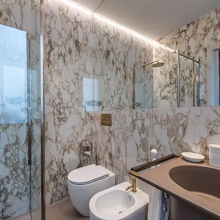 Plaza View Luxury Apartment, Appartement